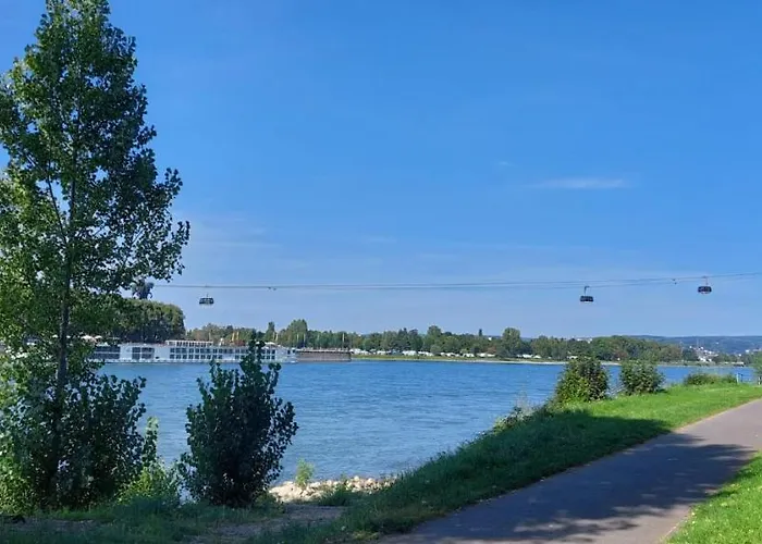 Rheingold Inklusive Einer Flasche Sekt *